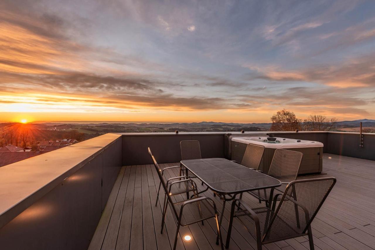 Moderne Villa Mit Whirlpool Und Heimkino วัลด์เคอร์เชิน ภายนอก รูปภาพ